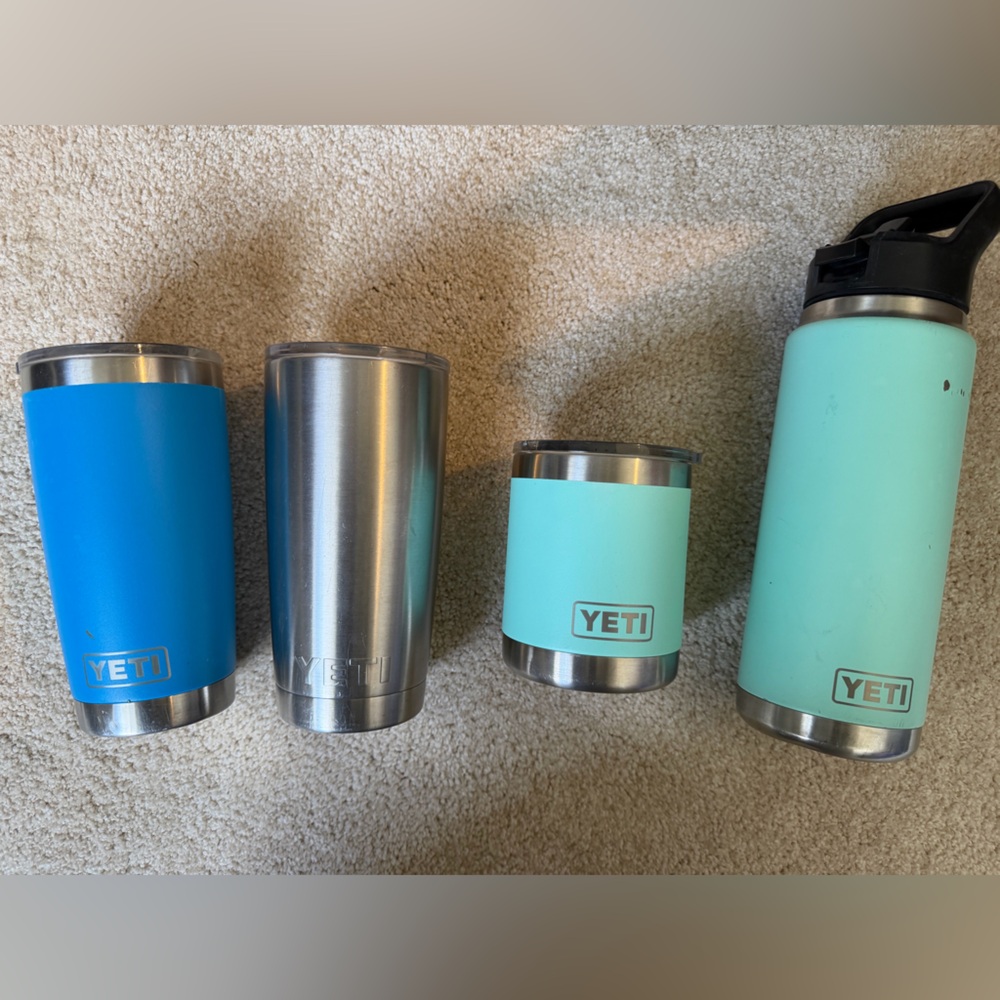 Yeti Tumbler Set (4) with lids